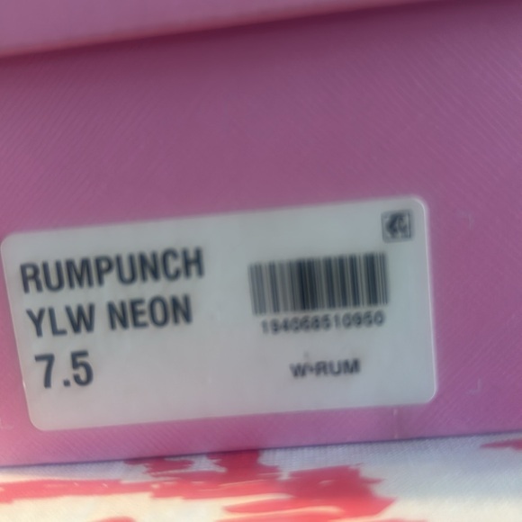 skinny stilettos from Winnie Harlow x Steve Madden. NEVER BEEN WORN - Picture 6 of 7